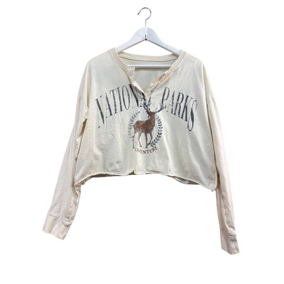 Adventure Tops - National Parks Adventure Long Sleeve Cropped Graphic Shirt Size S
